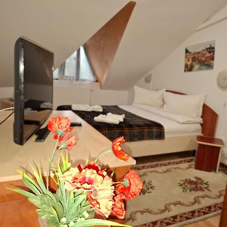 Hotel Casa Boiereasca Iasi Exteriér fotografie