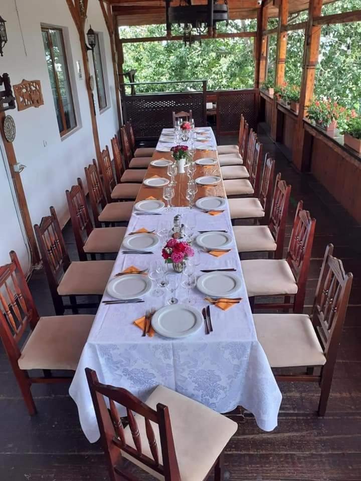 Hotel Casa Boiereasca Iasi Exteriér fotografie