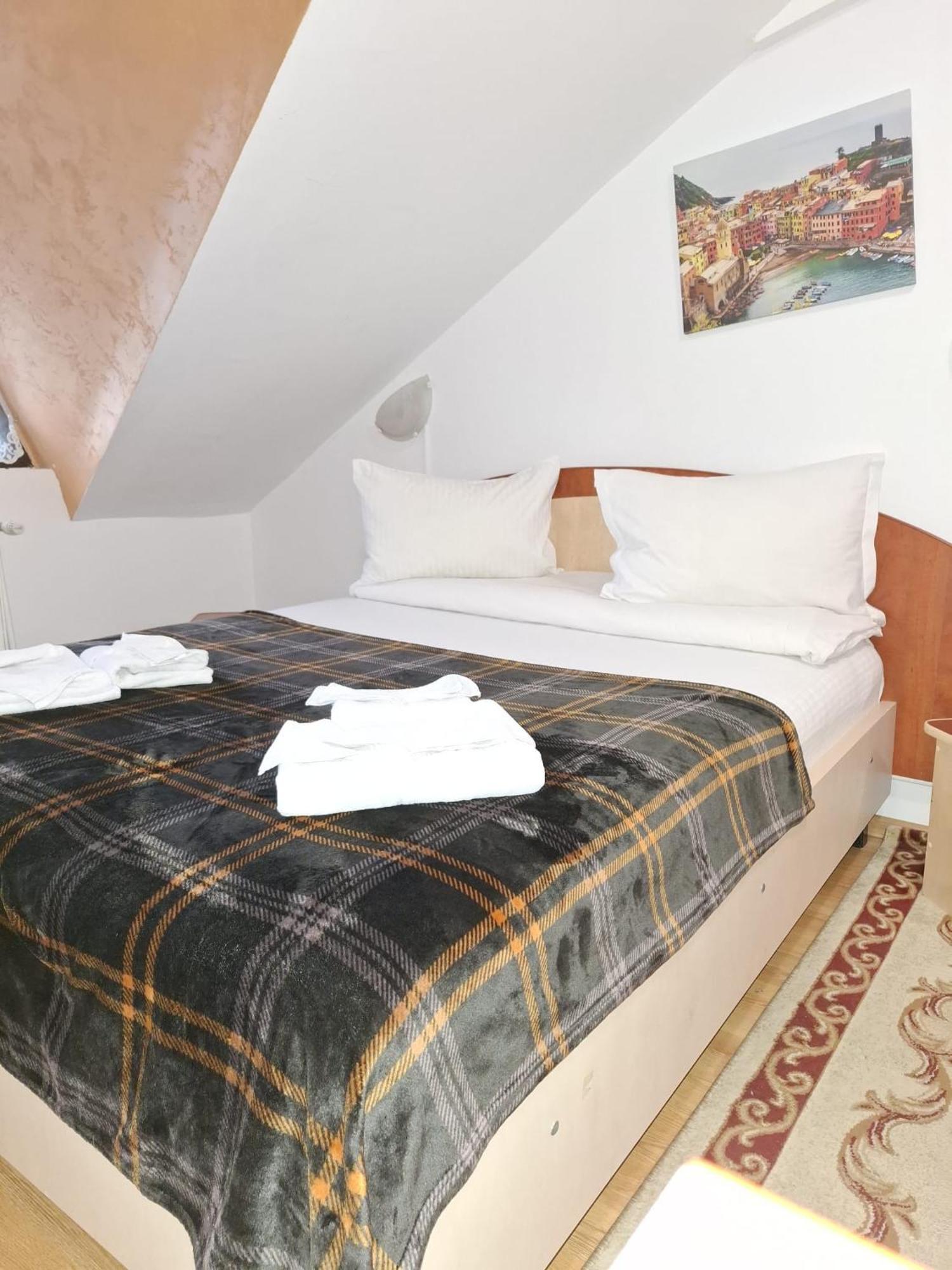 Hotel Casa Boiereasca Iasi Exteriér fotografie