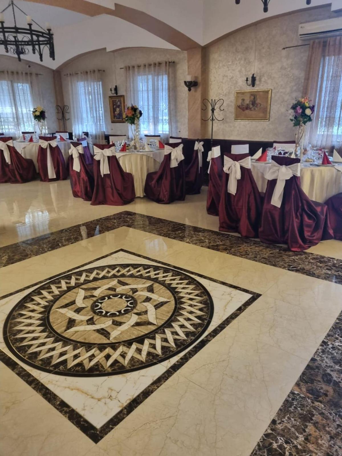 Hotel Casa Boiereasca Iasi Exteriér fotografie